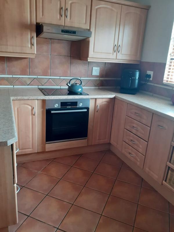 4 Bedroom Property for Sale in Albertinia Western Cape